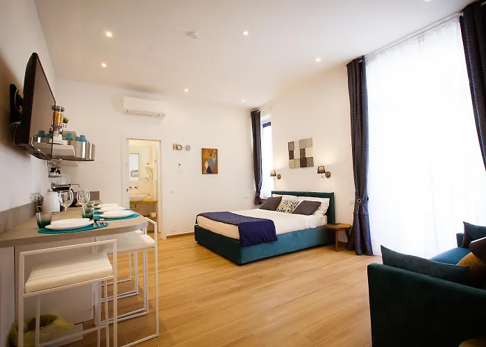 5 Terre Hébergement de vacances *